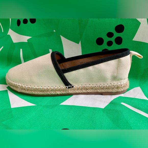 NWOT Espadrille Slip-On Flats Amazon Essentials Size 8 - Picture 3 of 9